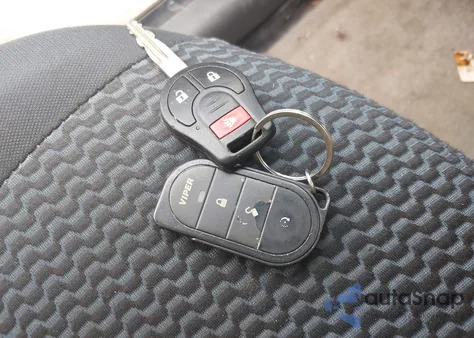 2014 Nissan Versa Note Sv из США, поврежденный, VIN 3N1CE2CP5EL428100